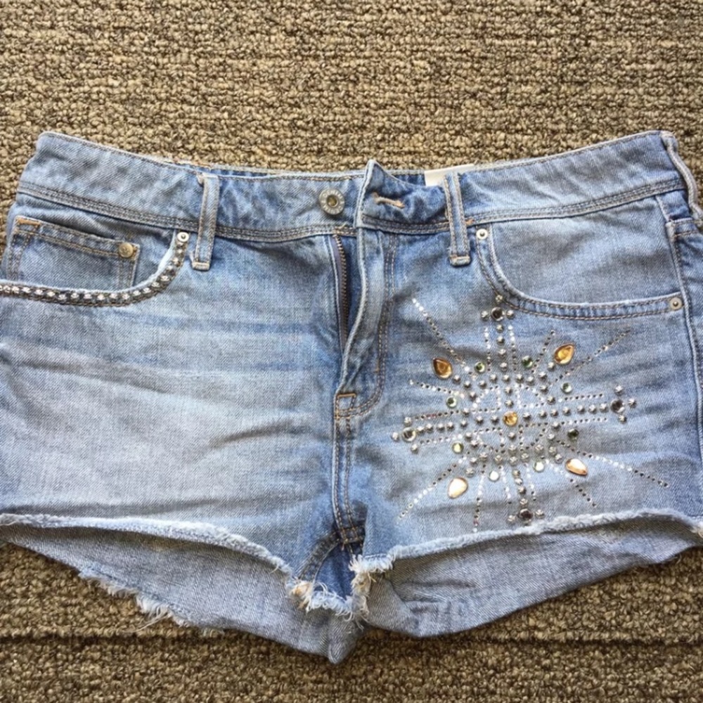 Denim Sequenced mid rise shorts